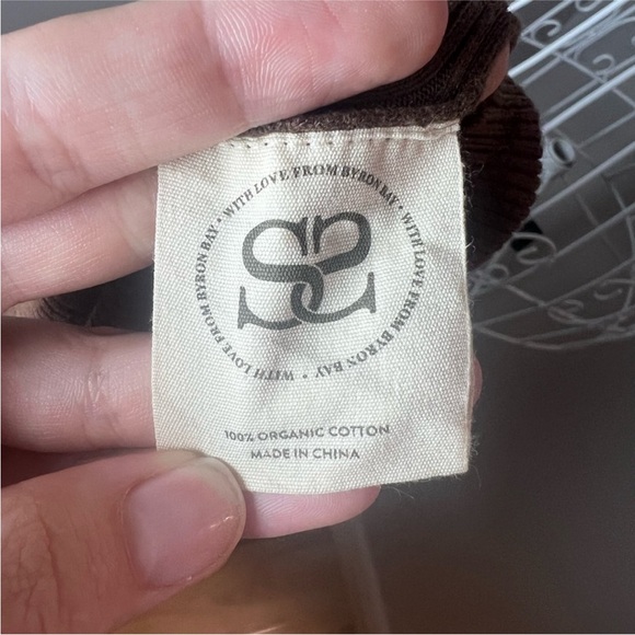 Spell & The Gypsy Highland Classic Skivvy Chocolate Turtleneck Sweater - Picture 5 of 9